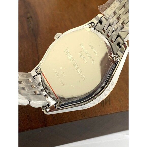 Balmain Women's Watch B43183182 Swiss Quartz Diamond Mother of Pearl Dial 34mm - Picture 6 of 13